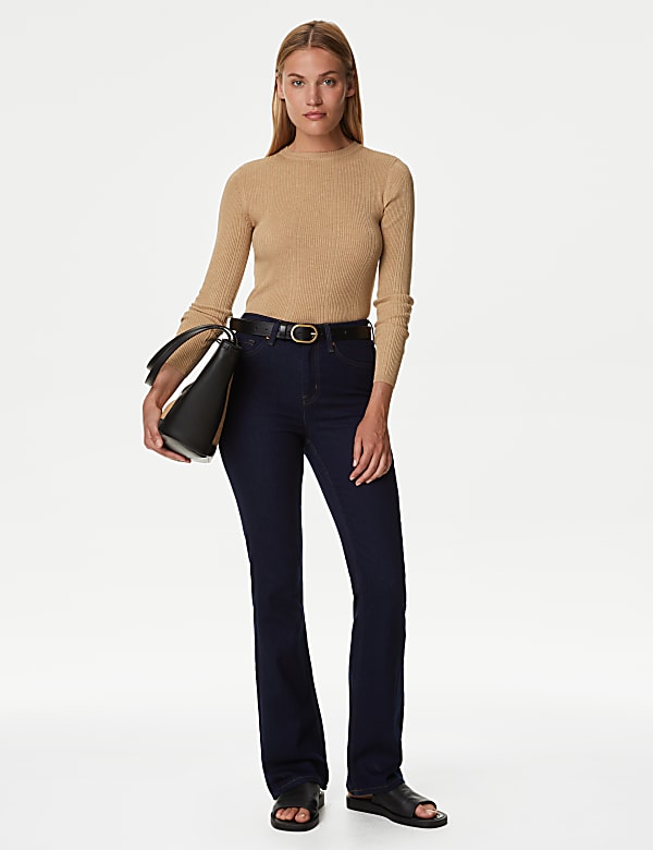 Ribbed Crew Neck Fitted Knitted Top