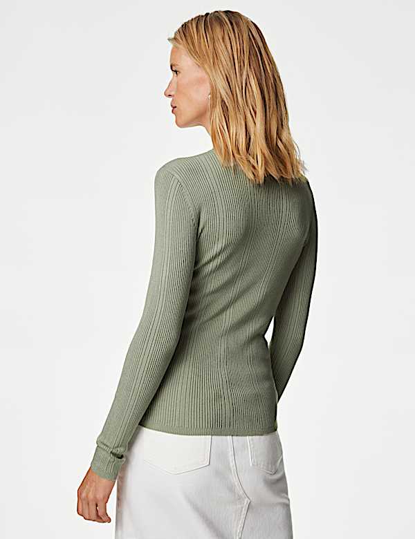 חולצה סרוגה בגזרה צמודה עם צווארון עגול - IL