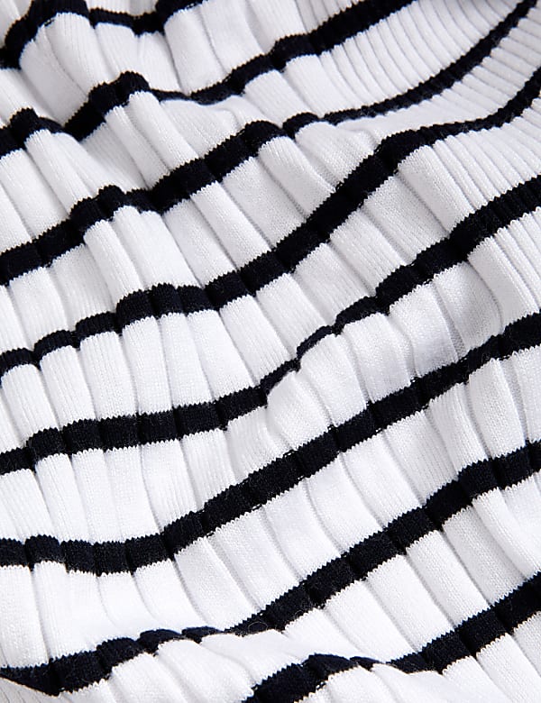 Striped Crew Neck Knitted Top