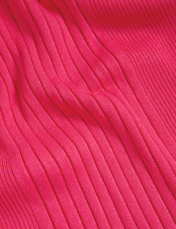 Ribbed Crew Neck Knitted Top