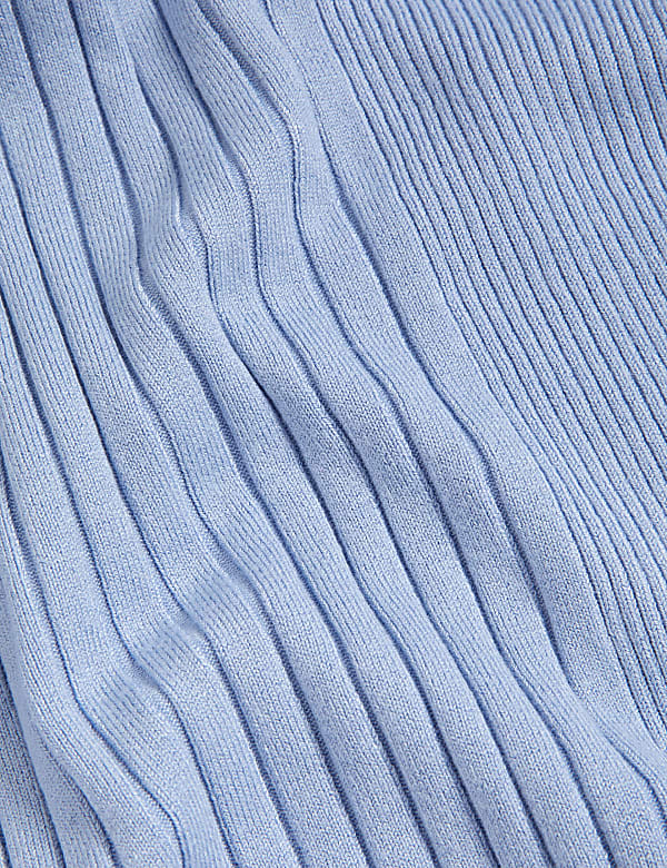 Ribbed Crew Neck Knitted Top