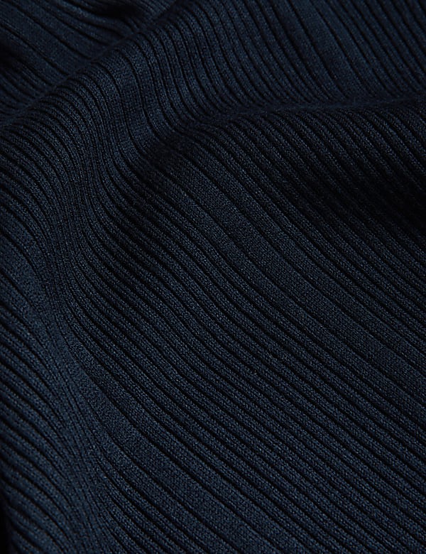 Ribbed Collared Fitted Knitted Top