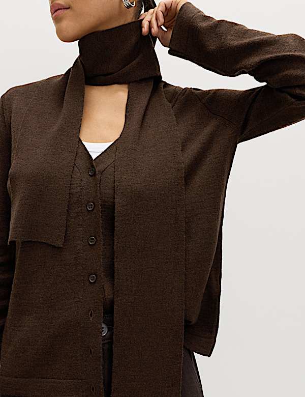 Strukturierter Cardigan mit durchgehender Knopfleiste, Schalkragen und Wollanteil - DE