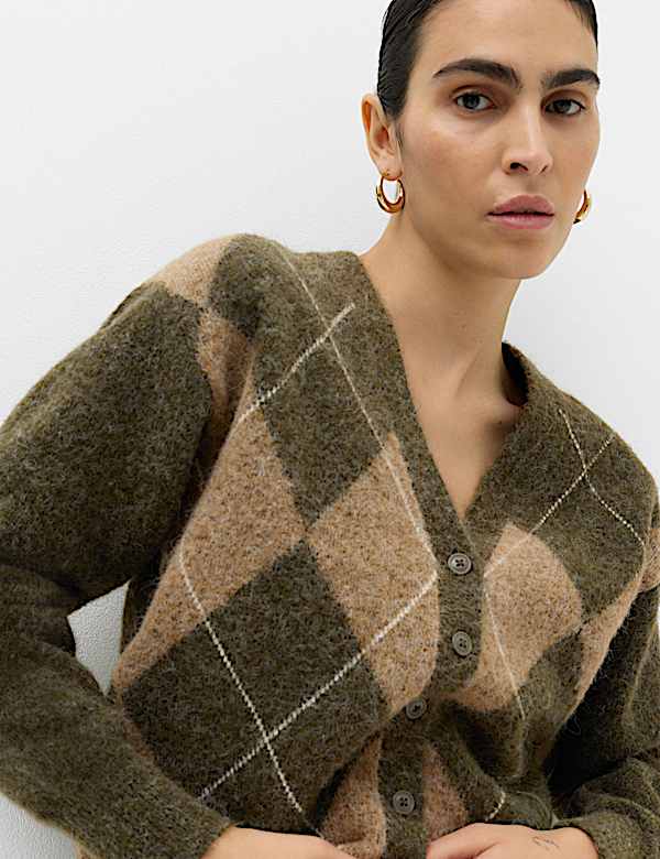 Argyle V-Neck Button Front Relaxed Fit Cardigan - NZ