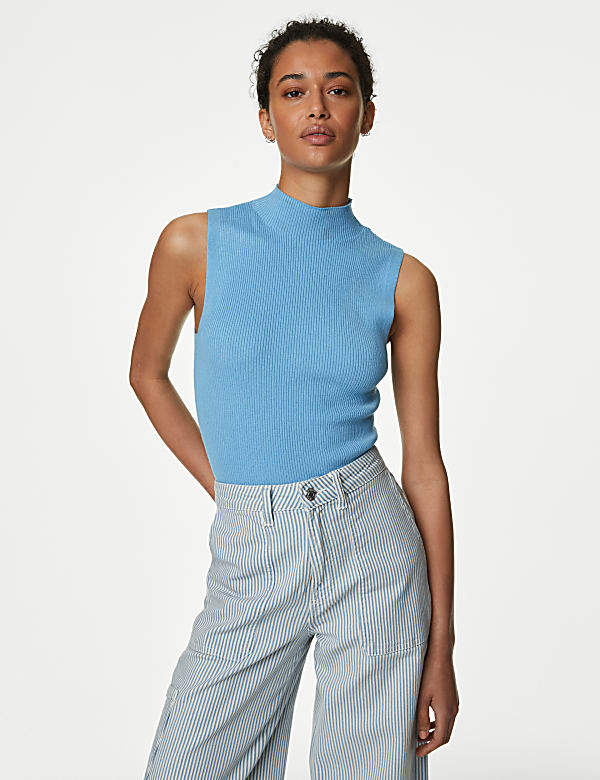 Ribbed Funnel Neck Knitted Vest - CA