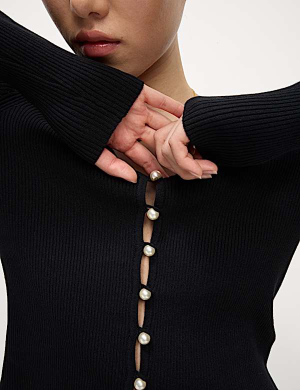 Ribbed V-Neck Button Front Cardigan - RO
