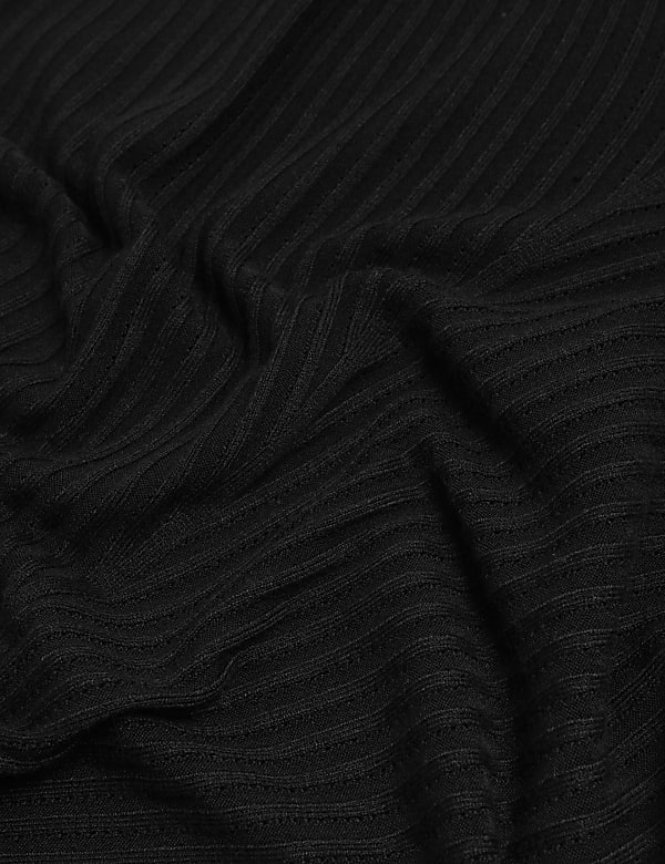 Ribbed V-Neck Relaxed Knitted Top