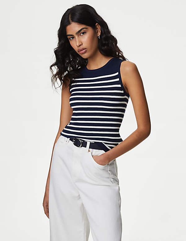 Ribbed Striped Crew Neck Knitted Vest