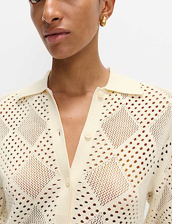 Cotton Rich Textured Collared Knitted Top
