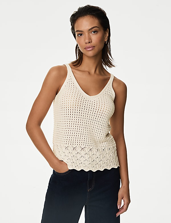 Pointelle Textured V Neck Knitted Vest