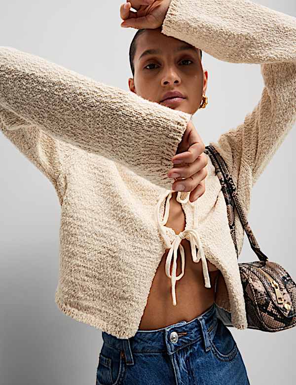 Katoenrijk vest met structuurdessin - NL