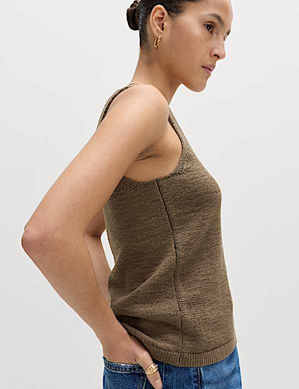 Cotton Blend Textured Scoop Neck Knitted Vest