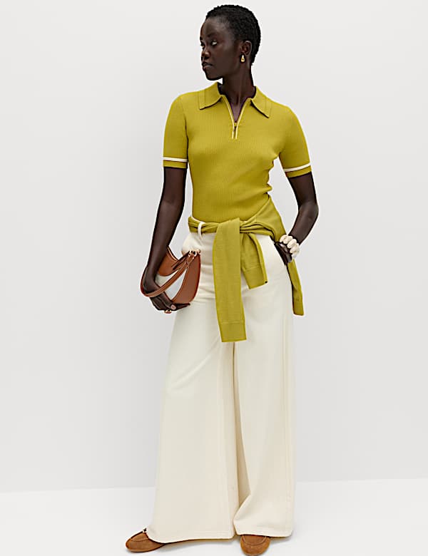 Collared Half Zip Fitted Knitted Top - HU