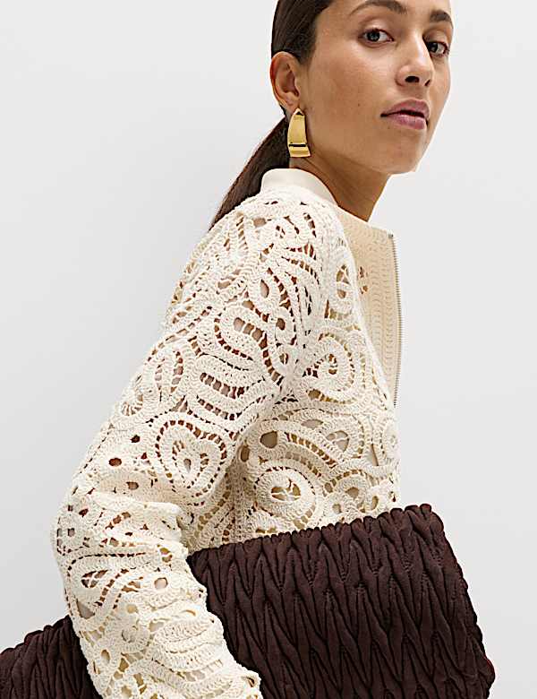 Cotton Rich Textured Cropped Knitted Jacket - EE