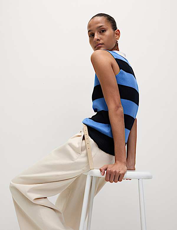 Striped Collared Knitted Vest - RO