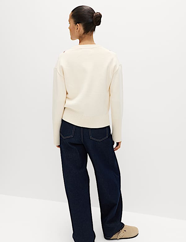 Rundhalspullover mit hohem Baumwollanteil und Schottenmuster - AT