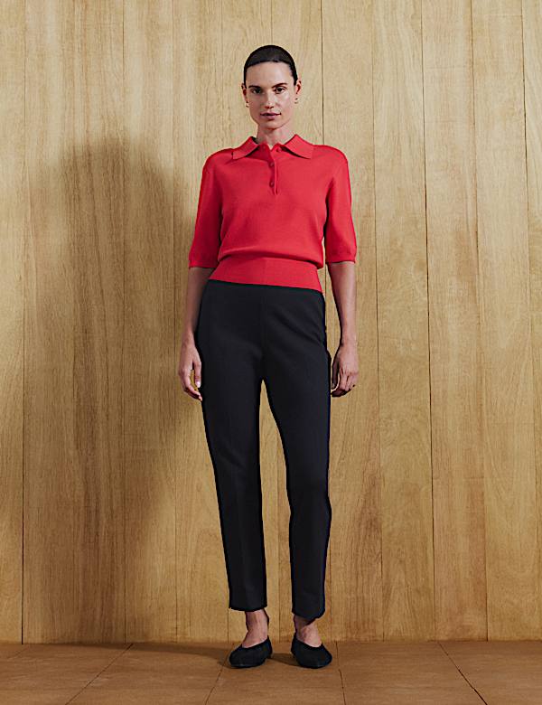 Collared Cropped Knitted Top