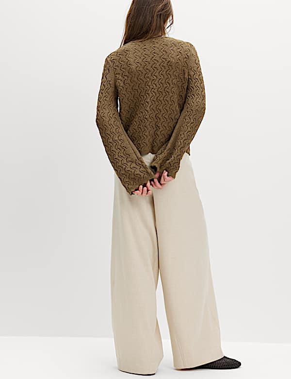 Cardigan en coton &agrave; bords festonn&eacute;s et perles - CH