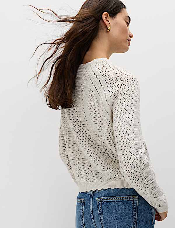 Pointelle-Pullover mit hohem Baumwollanteil und gewellten Kanten - DE