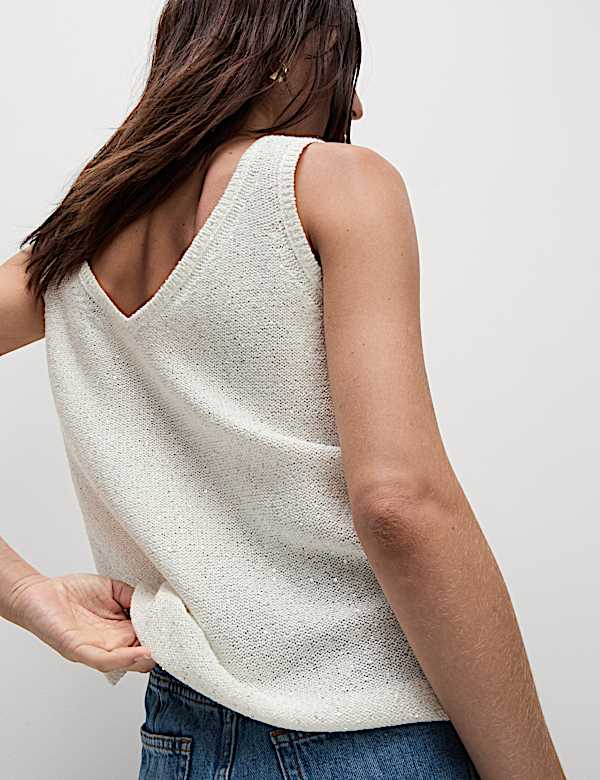 Sequin Textured V-Neck Knitted Vest - IT