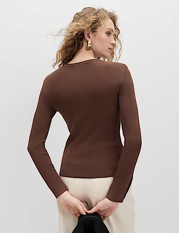 Pull c&ocirc;tel&eacute; &agrave; col rond et d&eacute;tail boutons - BE