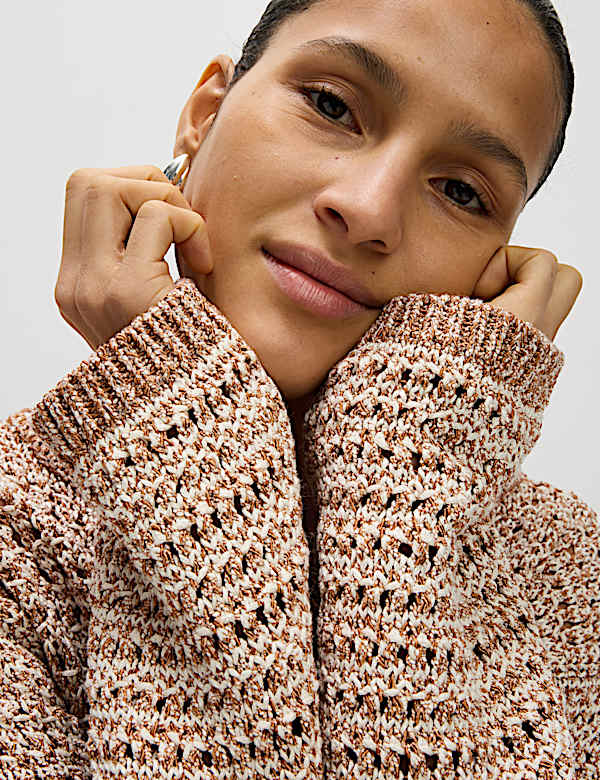 Textured Crew Neck Jumper with Cotton - JE