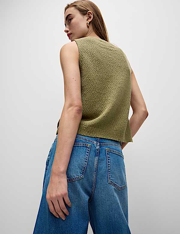 Strickweste mit hohem Baumwollanteil und Strukturmuster - DE