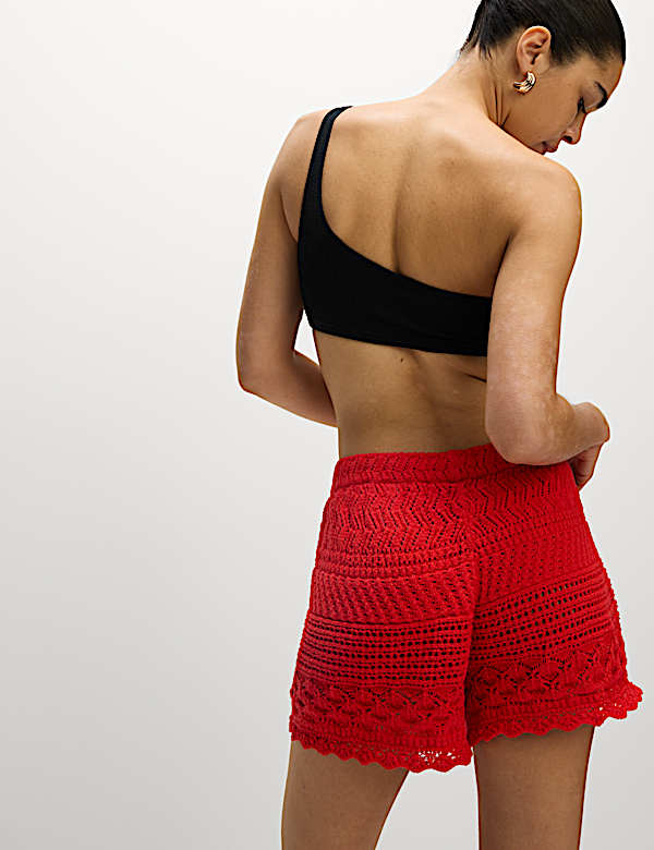 Σορτς με αζούρ πλέξη από σύμμεικτο βαμβάκι - GR