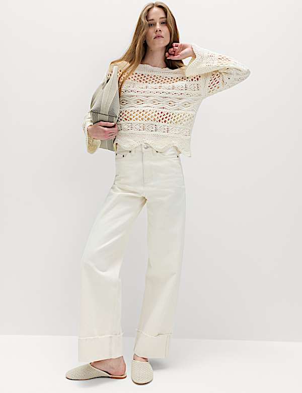 Pull court en coton textur&eacute; - CH