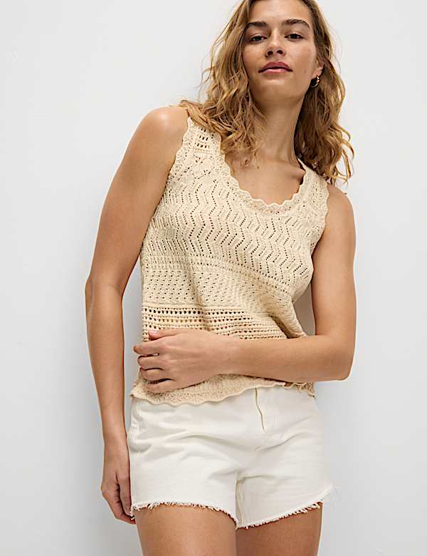 Πλεκτό φανελάκι με αζούρ πλέξη και κυματιστό τελείωμα από σύμμεικτο βαμβάκι - GR