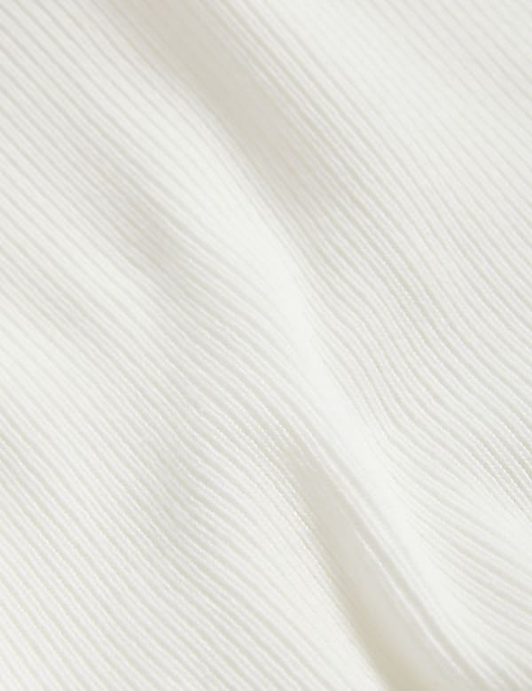 Cotton Rich Ribbed Collared Knitted Top