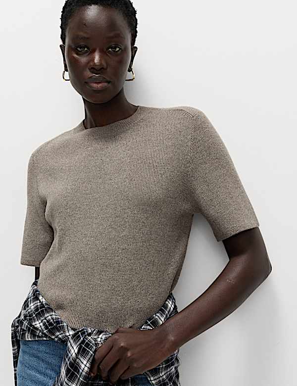Air-Yarn Crew Neck Knitted Top