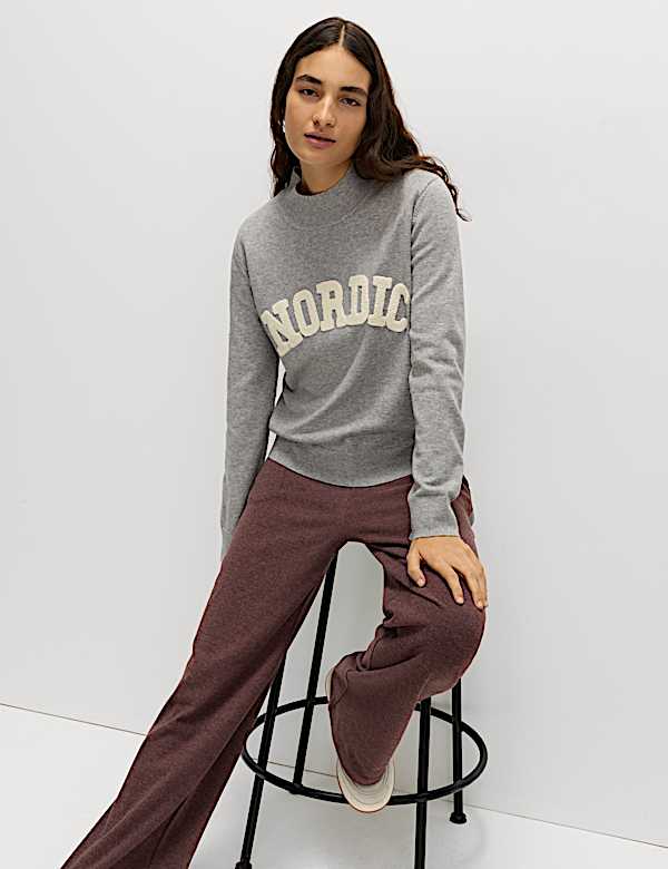 סריג ג'רסי עם כיתוב וצווארון גבוה - IL