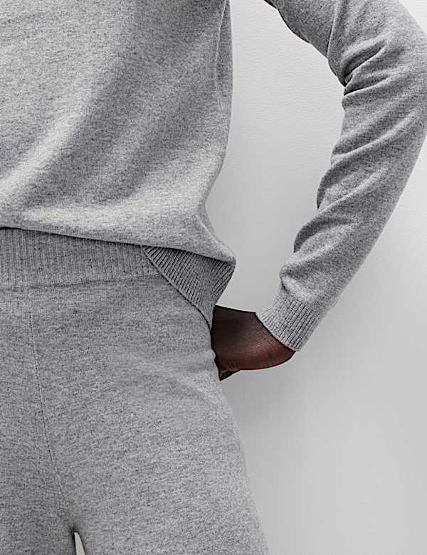 Air-Yarn Wide Leg Knitted Trousers - US