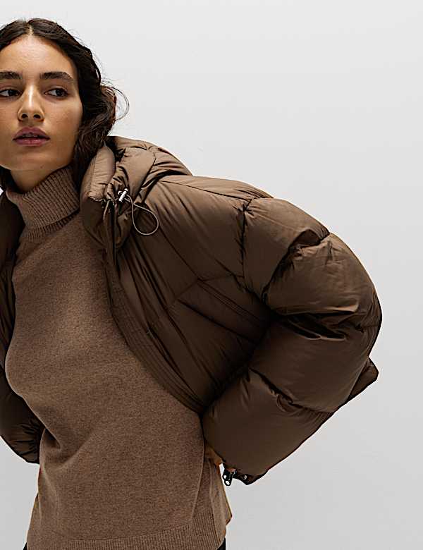 Air-Yarn Roll Neck Jumper - DE