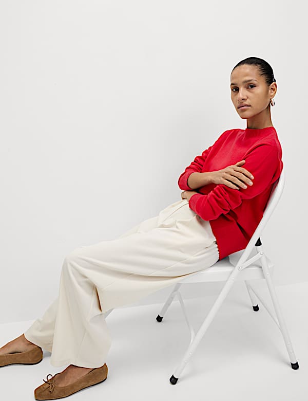 Air-Yarn Crew Neck Jumper
