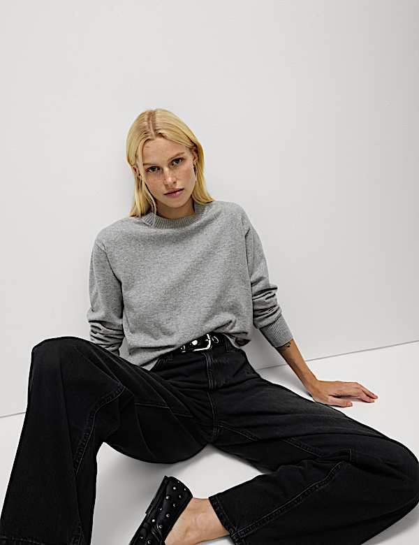 Air-Yarn Crew Neck Jumper