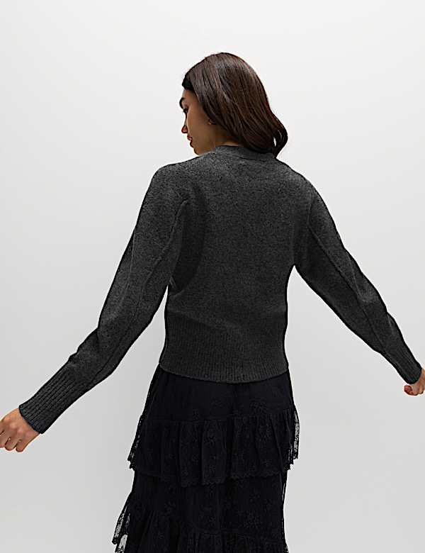 Embellished V-Neck Cardigan with Wool - DK