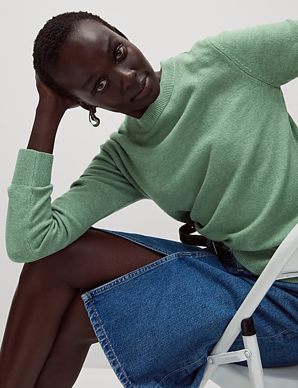 Air-Yarn Crew Neck Jumper
