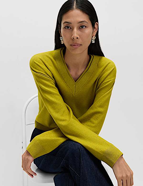 Air-Yarn V-Neck Jumper - CH