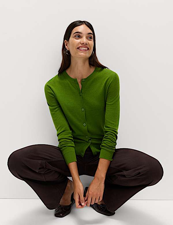 Gilet 100 % laine de m&eacute;rinos &agrave; encolure ronde - LU