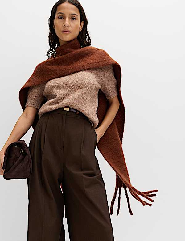 Top coupe cintr&eacute;e en maille textur&eacute;e avec laine - CH