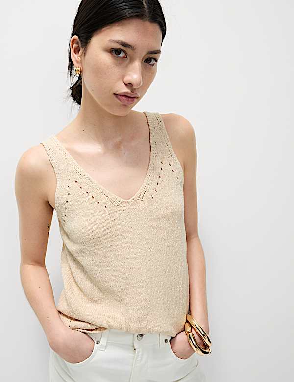Cotton Blend Textured V-Neck Knitted Vest - BN