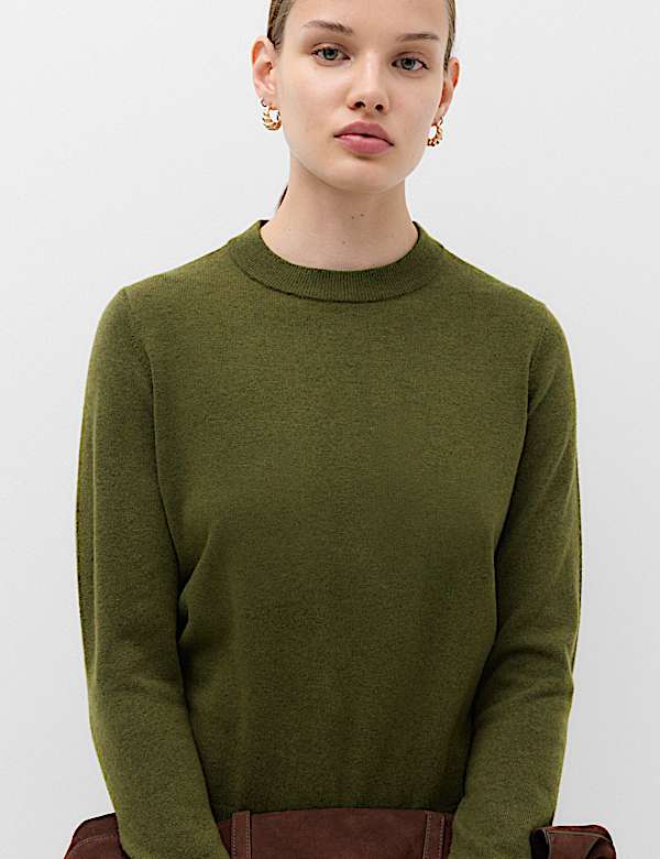 Air-Yarn Crew Neck Jumper