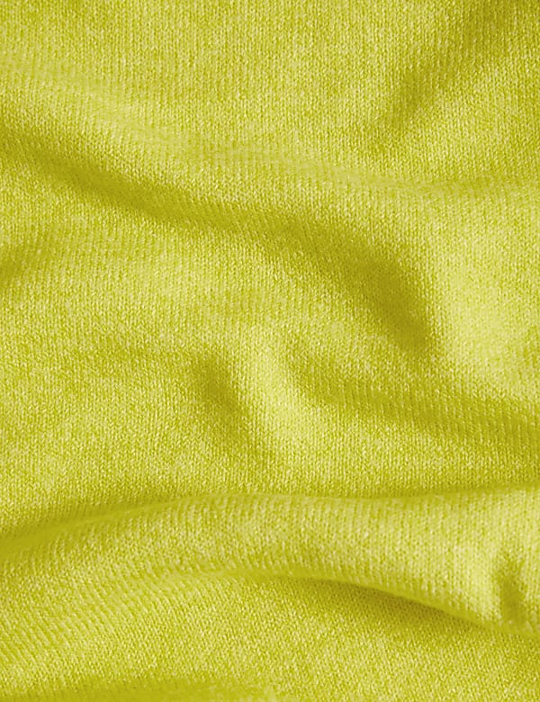 Air-Yarn Roll Neck Jumper