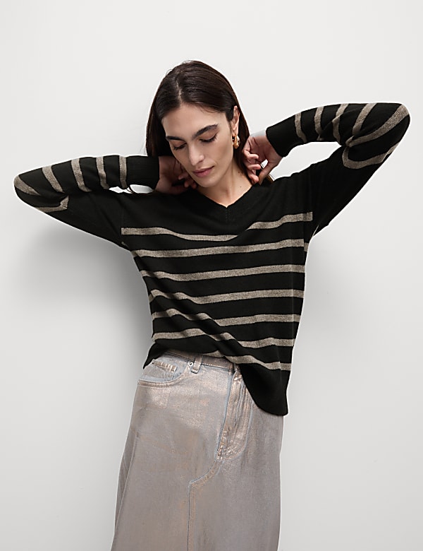 Air-Yarn Striped V-Neck Jumper