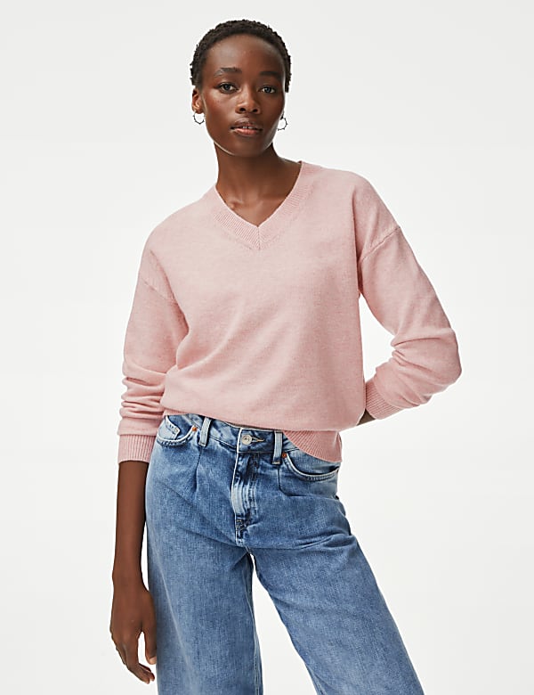 V-Neck Jumper