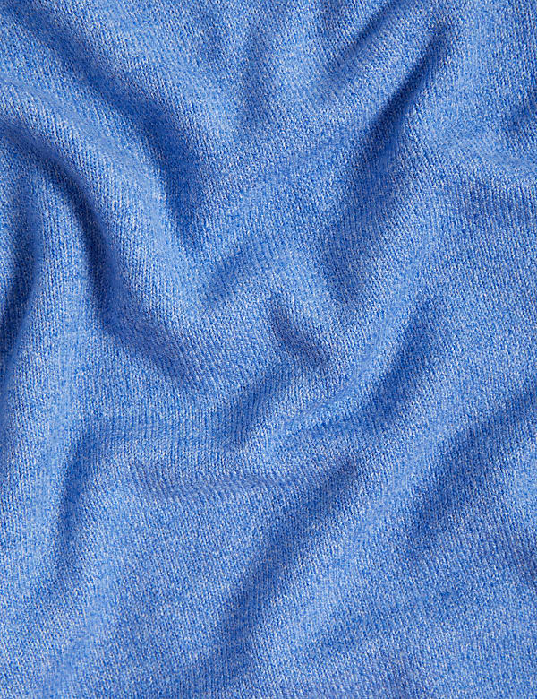 V-Neck Jumper