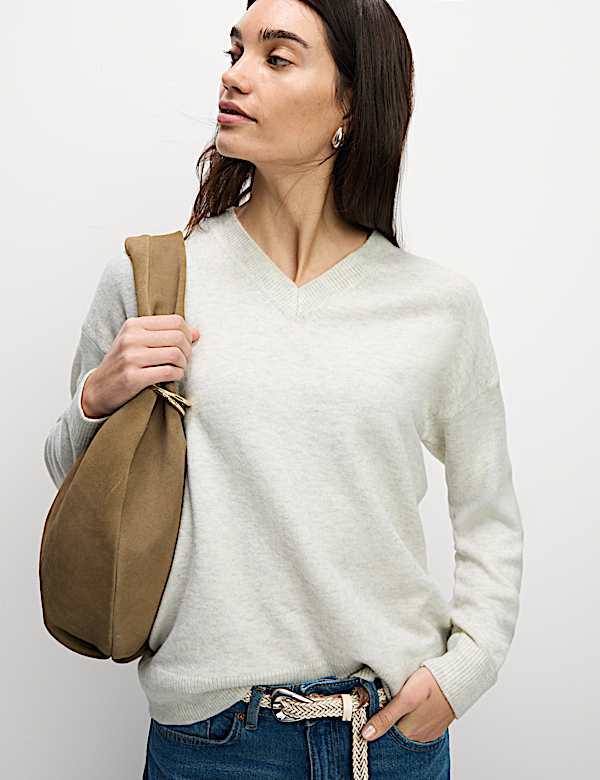 Pull &agrave; col en V - FR