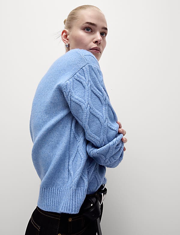 Cloud-Yarn Textured Crew Neck Jumper